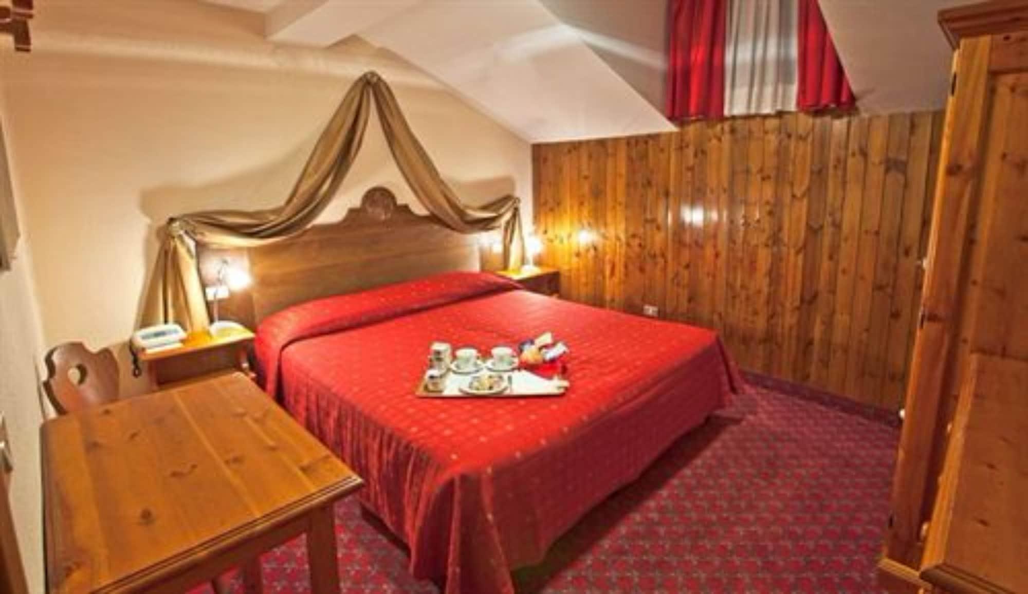 Hotel קורמאיור מראה חיצוני תמונה