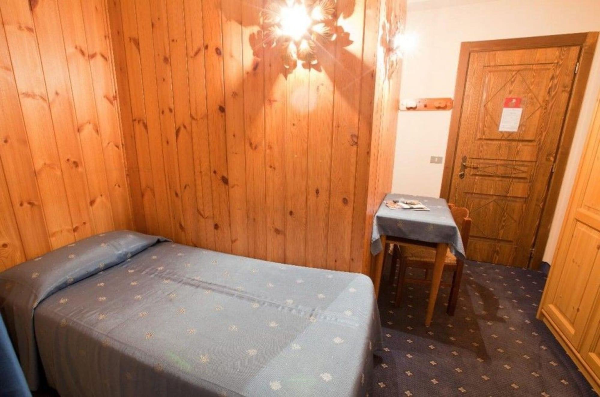 Hotel קורמאיור מראה חיצוני תמונה