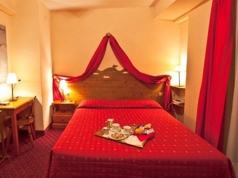 Hotel קורמאיור מראה חיצוני תמונה
