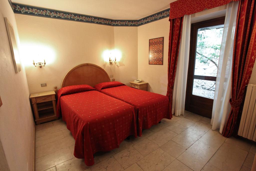 Hotel קורמאיור מראה חיצוני תמונה